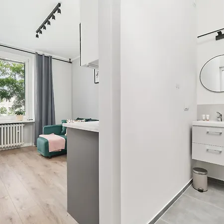 Museum Square By Renters شقة *